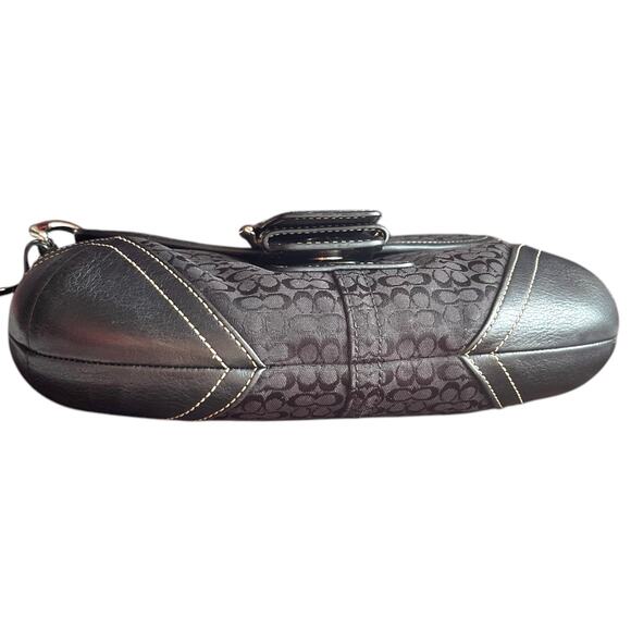 Vintage COACH 6818 SoHo Black Mini Signature 2005 Y2K - Picture 8 of 11